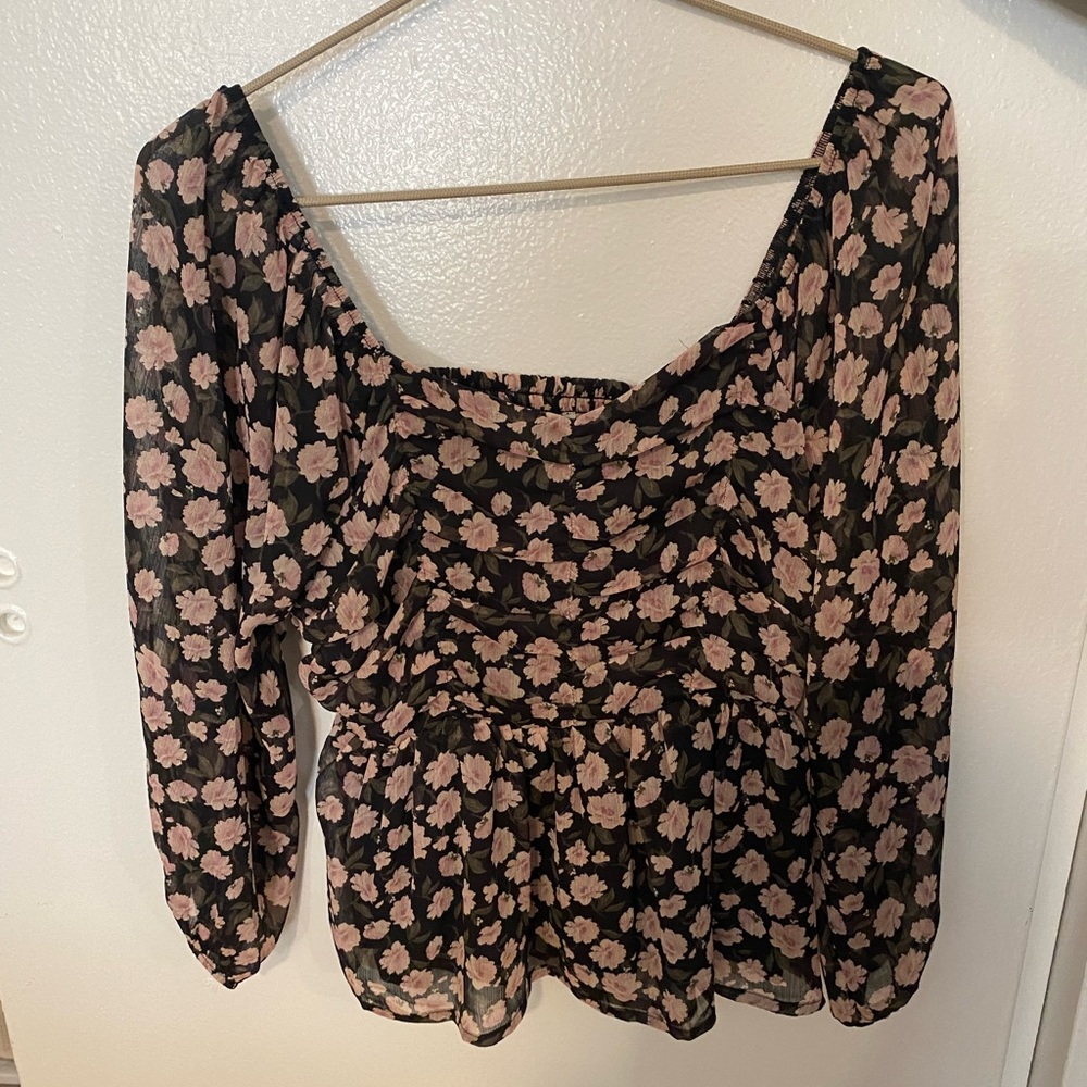 Floral babydoll long sleeve blouse
